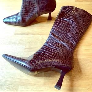 Quality dark brown mid-calf bootie alligator
